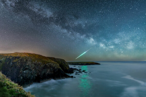 Fireball over Dunabrattin Head, Copper Coast, Co. Waterford © Adrian Hendroff